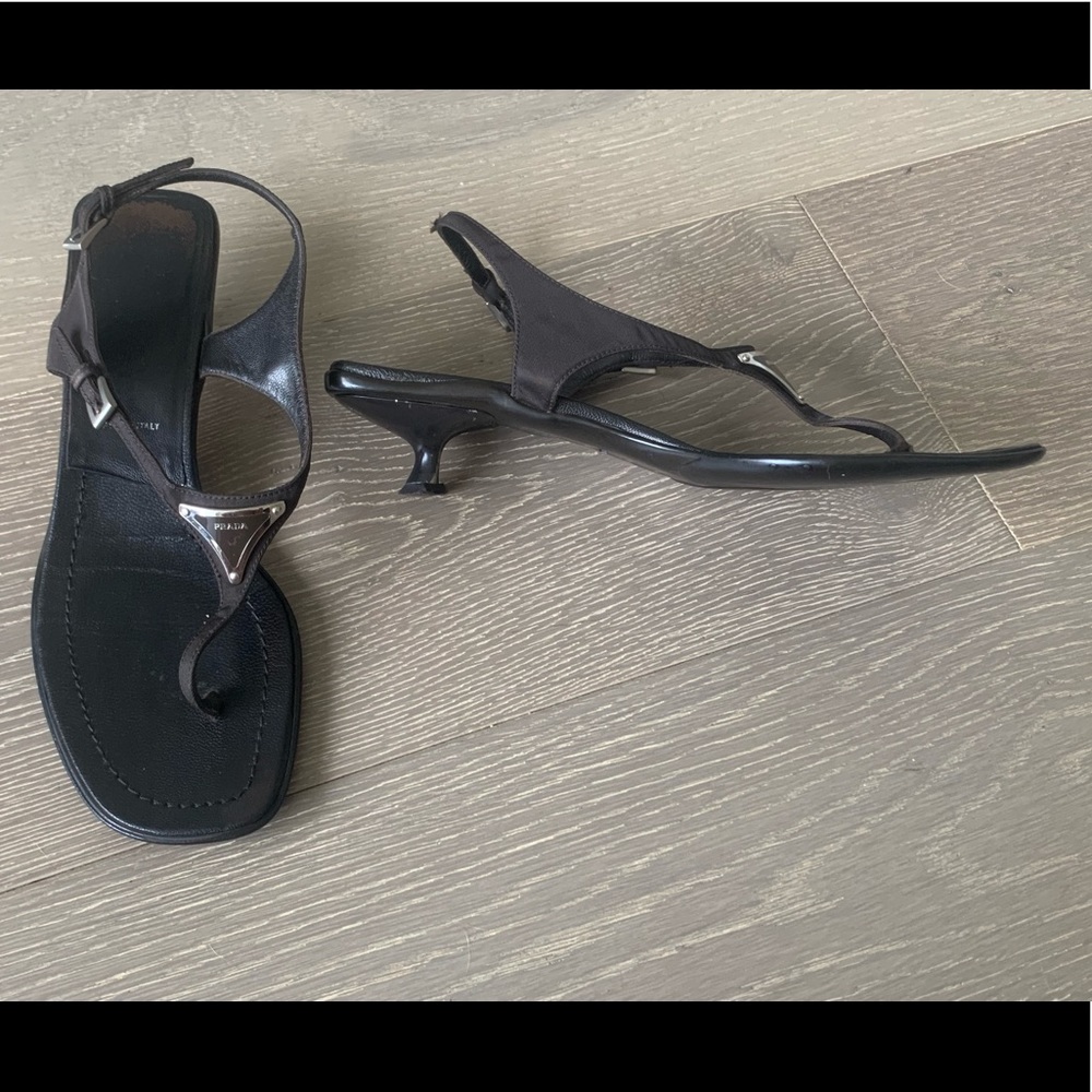 Classic Prada vintage shoe with unique heel